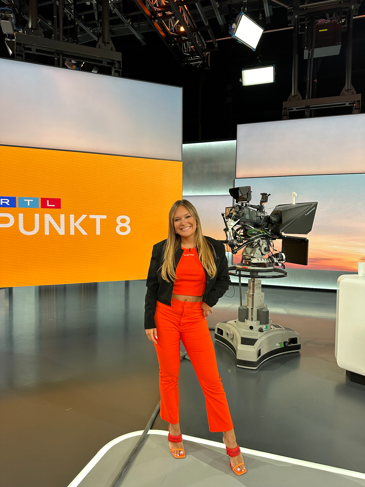 Fabelhafte Rtl Punkt 8 Moderatorin Bild